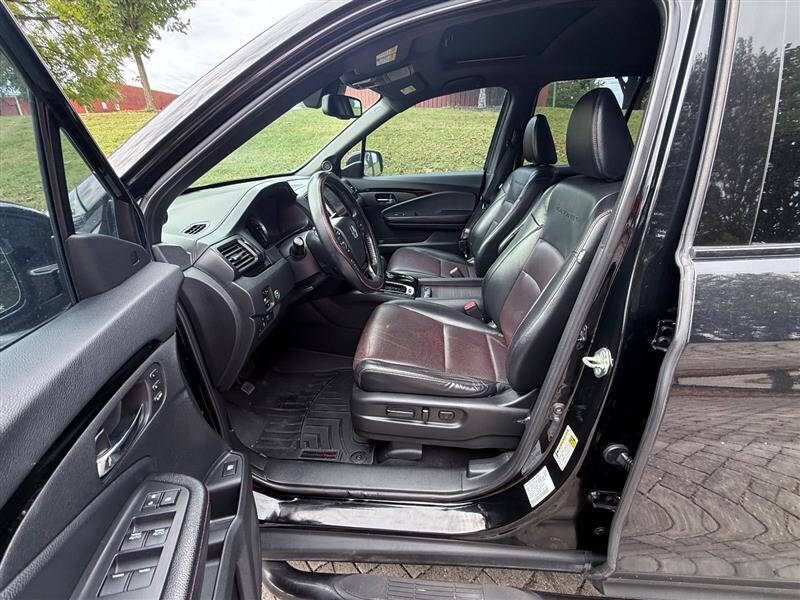 2017 Honda Ridgeline Black Edition