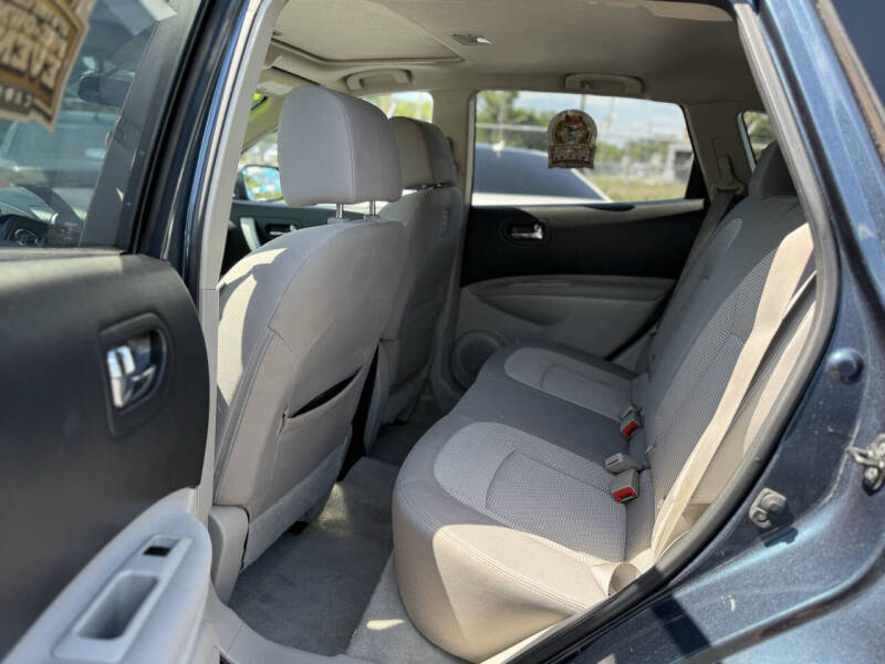2012 Nissan Rogue SV