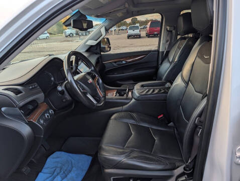 2016 Cadillac Escalade ESV Luxury Collection