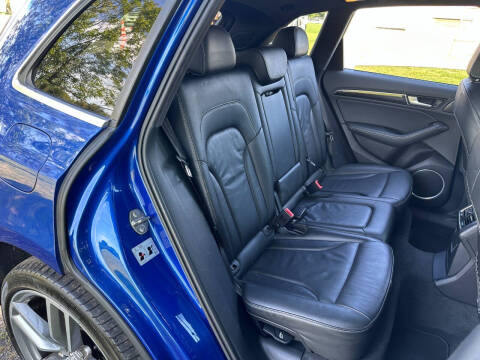 2015 Audi SQ5 3.0T quattro Premium Plus