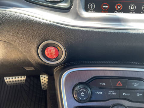 2018 Dodge Challenger SXT Plus