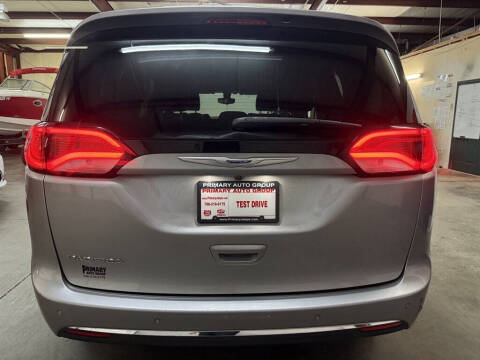 2018 Chrysler Pacifica Touring L