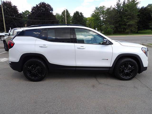 2022 GMC Terrain AT4