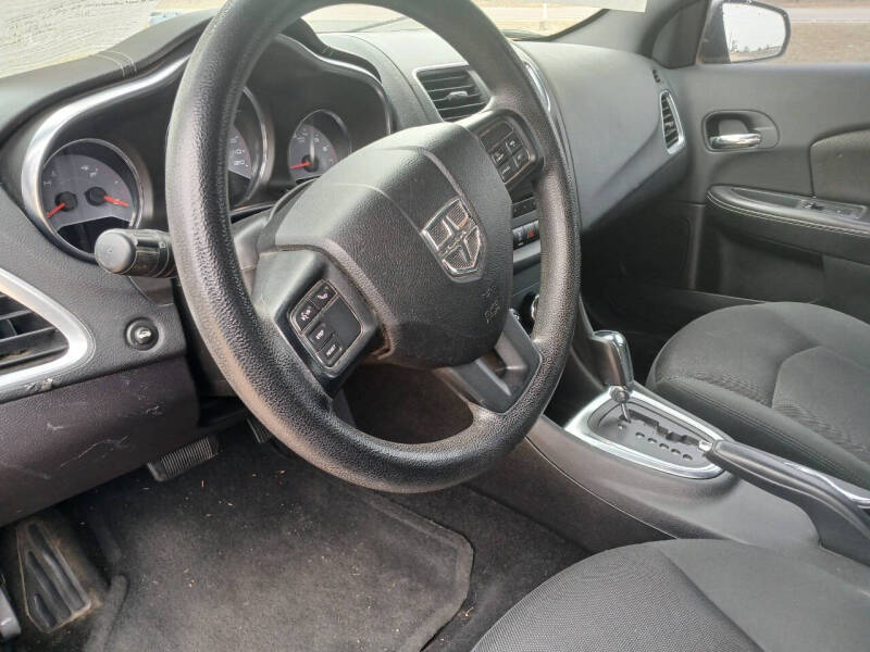 2014 Dodge Avenger SE