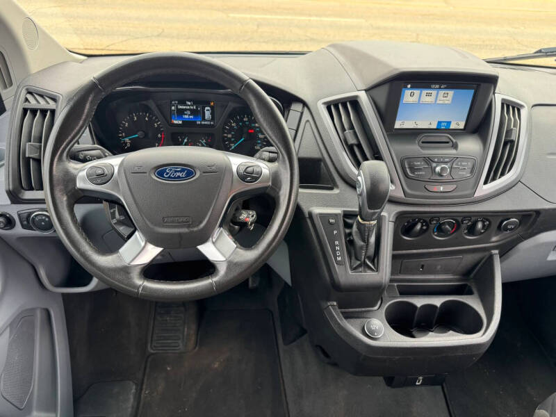 2019 Ford Transit