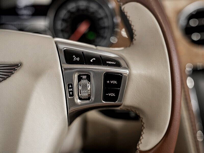 2016 Bentley Continental 37