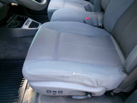 2005 Dodge Dakota SLT