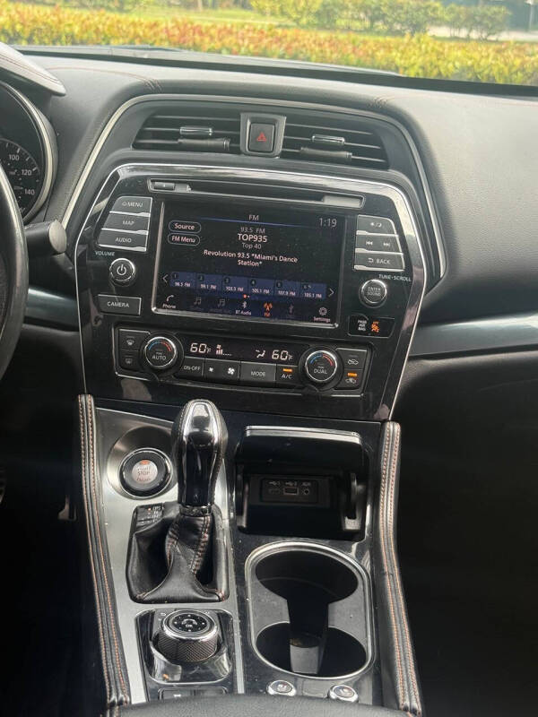 2021 Nissan Maxima 3.5 SR