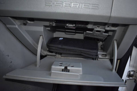 2010 Ford E-Series E-250