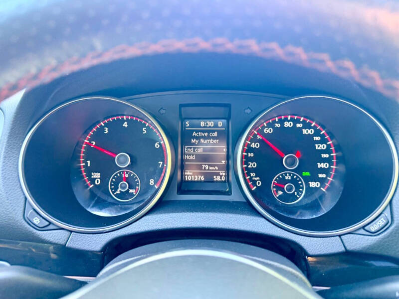 2012 Volkswagen GTI Base PZEV