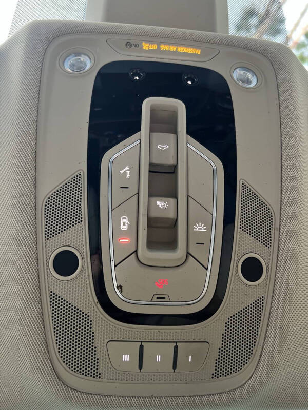 2018 Audi Q5 2.0T quattro Premium Plus