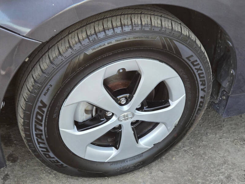 2014 Toyota Prius Four