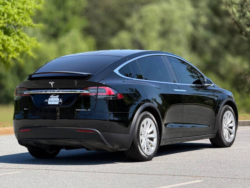 2019 Tesla Model X Standard Range
