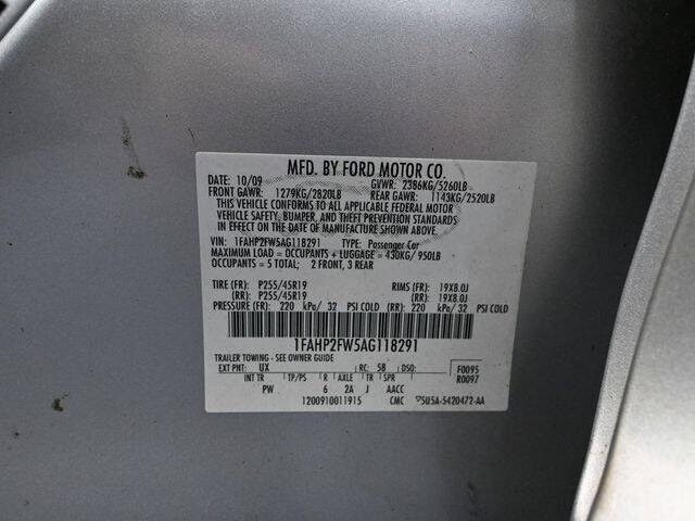 2010 Ford Taurus Limited