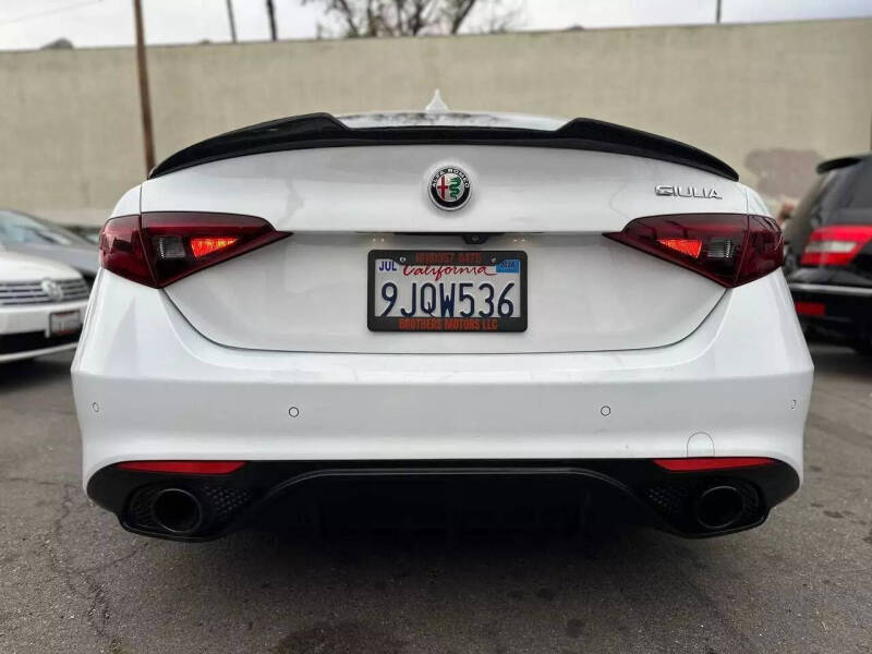 2018 Alfa Romeo Giulia