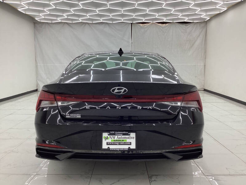 2021 Hyundai Elantra