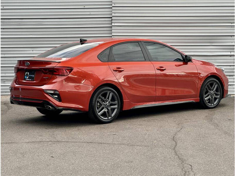 2021 Kia Forte GT Line