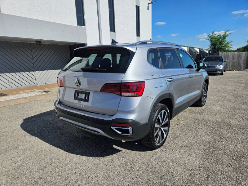 2024 Volkswagen Taos SE