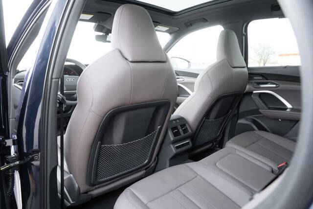 2025 Audi Q5 quattro Premium Plus TFSI