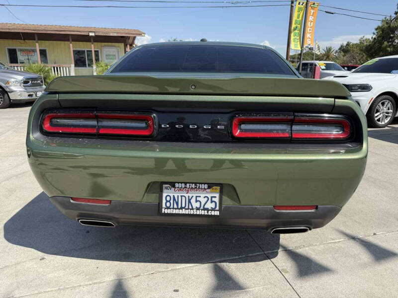 2019 Dodge Challenger SXT