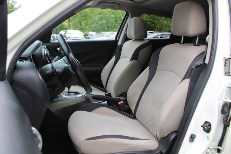 2012 Nissan JUKE SV