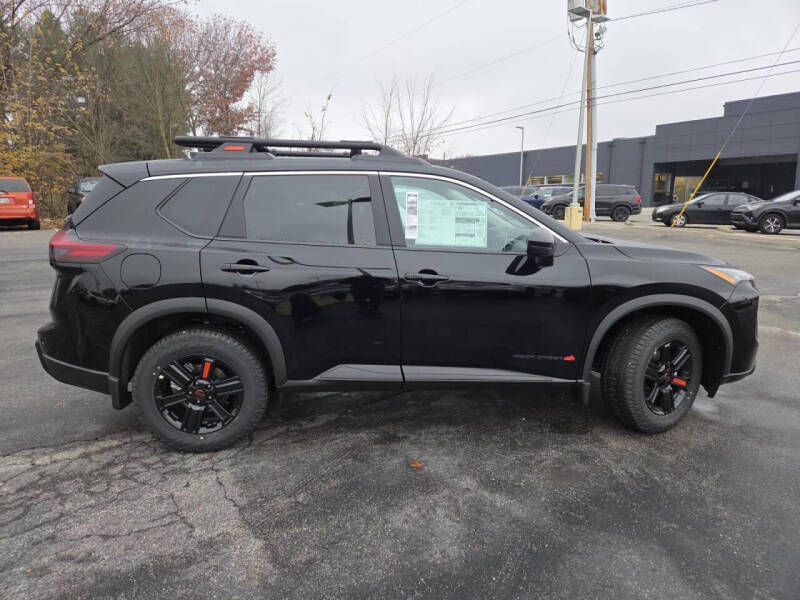 2026 Nissan Rogue Rock Creek