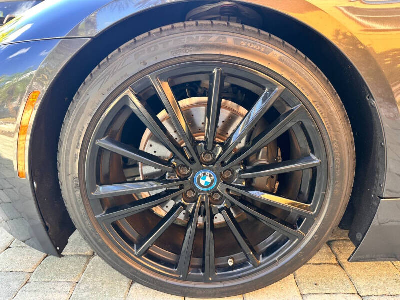 2019 BMW i8