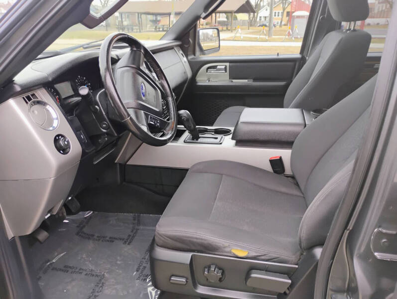 2016 Ford Expedition EL XLT