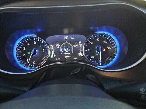 2017 Chrysler Pacifica Touring-L Plus