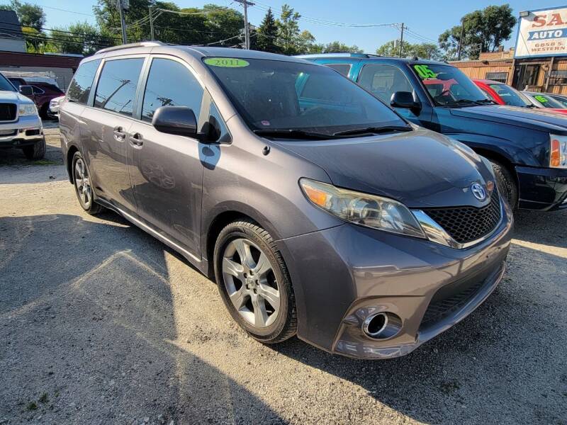 2011 Toyota Sienna for sale at SAM'S AUTO SALES in Chicago IL