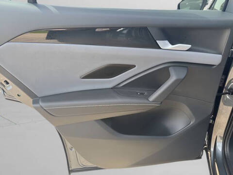 2025 Volkswagen Tiguan SE 4Motion