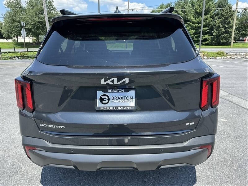 2024 Kia Sorento X-Line SX