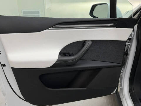2022 Tesla Model X Plaid