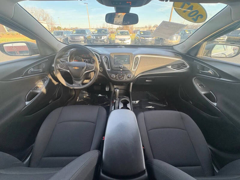 2017 Chevrolet Malibu LS