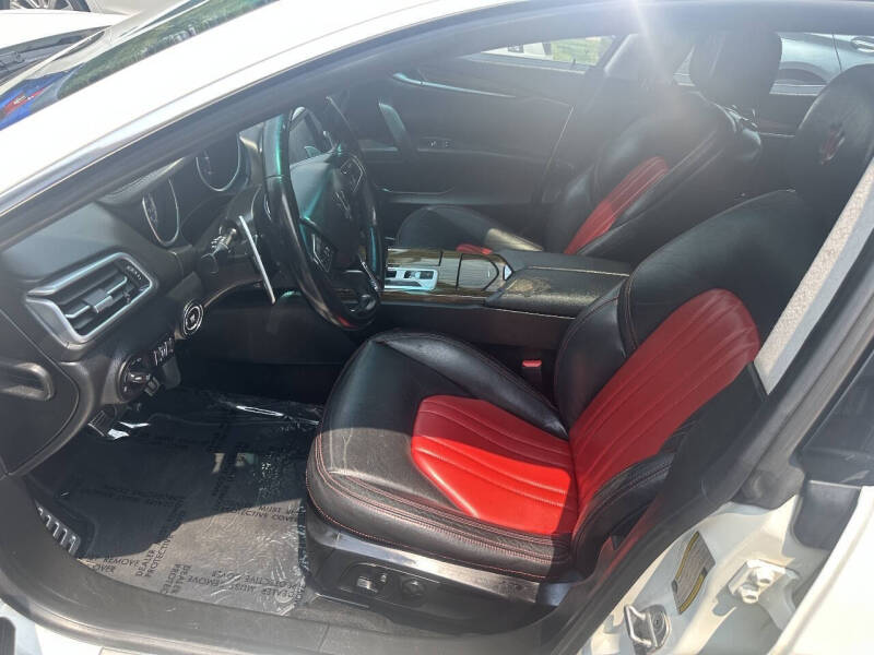 2014 Maserati Ghibli S Q4