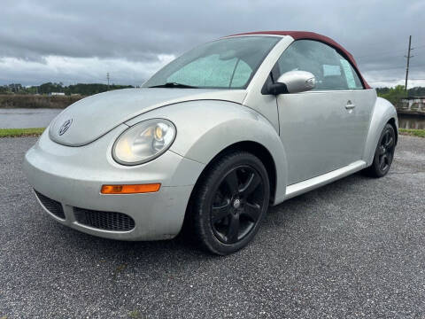 2009 Volkswagen New Beetle Convertible for sale at HWY 17 Auto Sales in Savannah GA