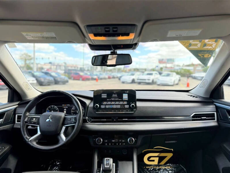 2022 Mitsubishi Outlander