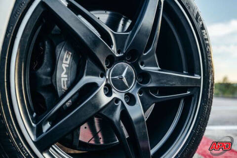 2017 Mercedes-Benz AMG GT