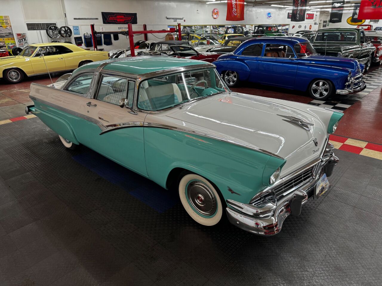 1956 Ford Crown Victoria 21