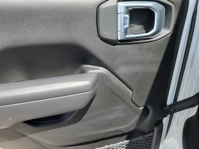 2025 Jeep Gladiator NightHawk