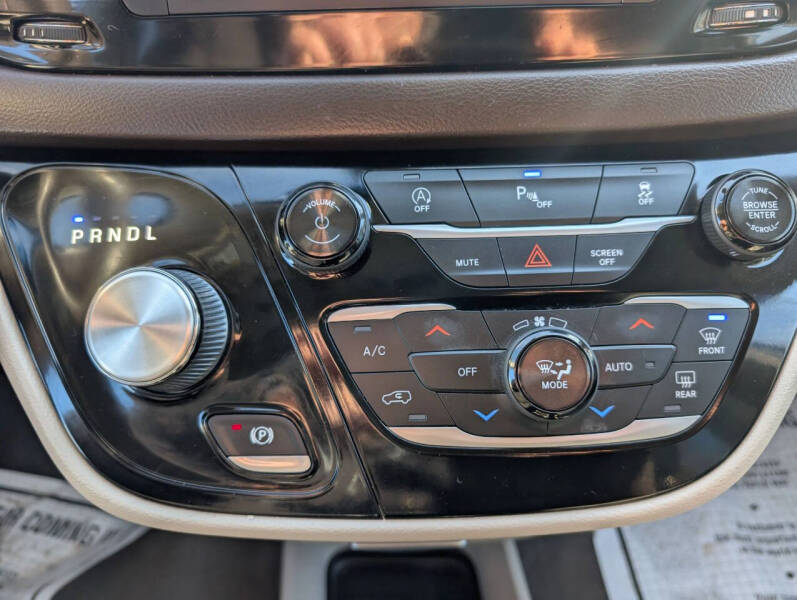 2018 Chrysler Pacifica Touring Plus