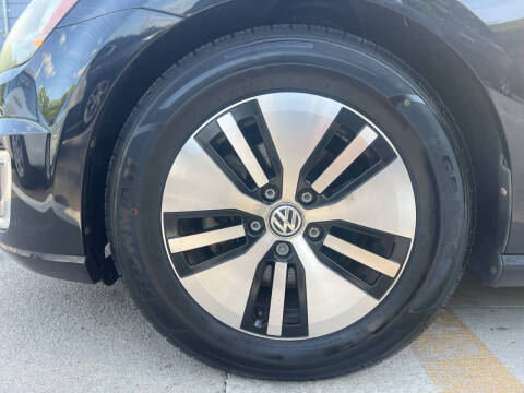 2015 Volkswagen e-Golf SEL Premium