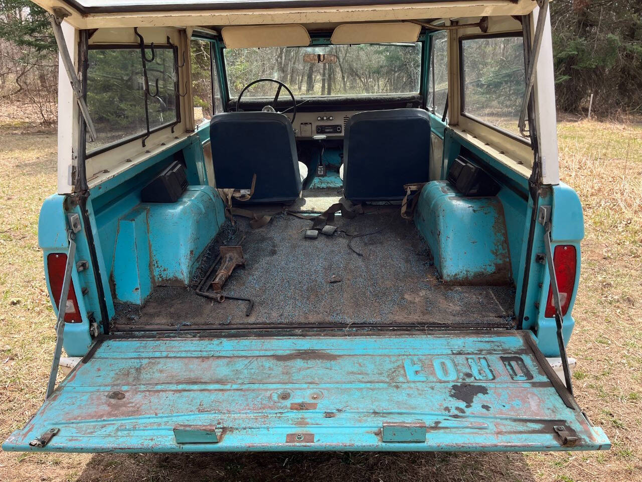 1967 Ford Bronco 18