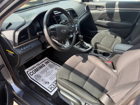 2019 Hyundai Elantra SEL