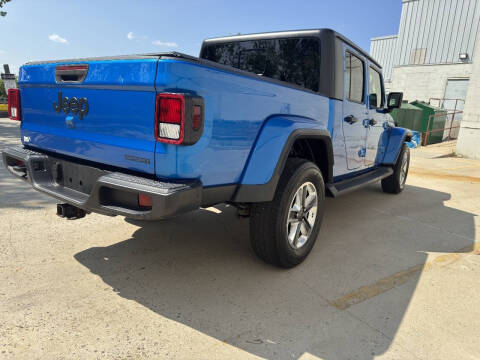 2021 Jeep Gladiator Sport