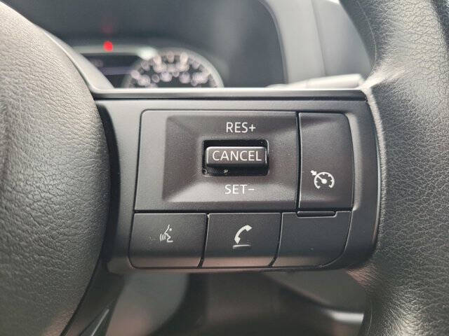 2023 Nissan Pathfinder S