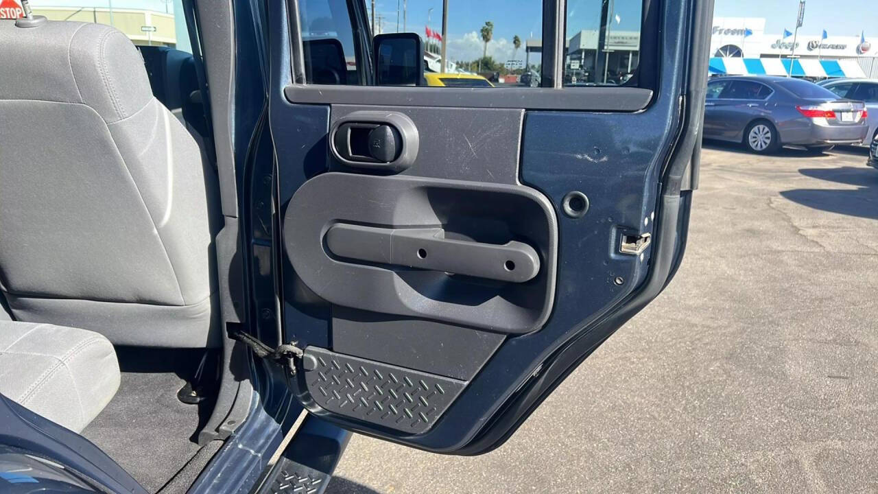 2008 Jeep Wrangler Unlimited for sale at Auto Plaza in Fresno, CA