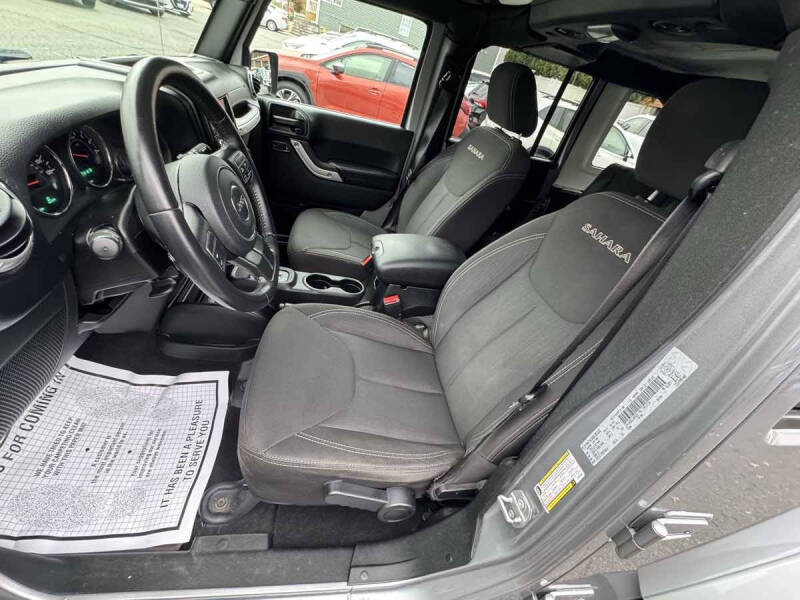 2018 Jeep Wrangler JK Unlimited Sahara