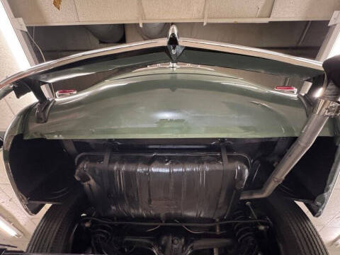 1940 Oldsmobile Custom Cruiser
