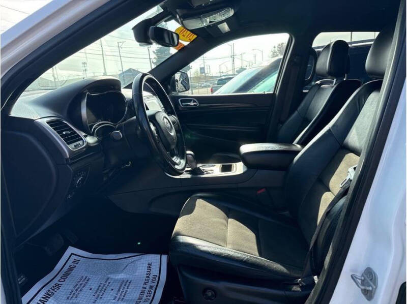 2020 Jeep Grand Cherokee Altitude